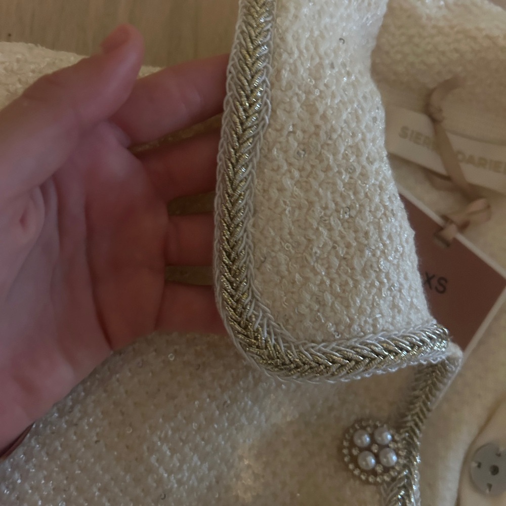 XS Sierra Darien Ivory Knit Textured Dress - Picture 7 of 7